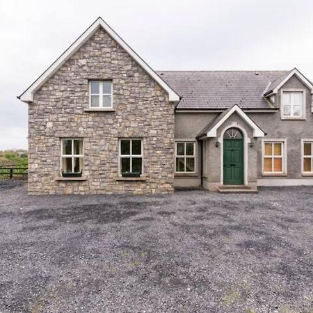 Ballinasloe Guest House In The Heart Of The Country Buitenkant foto