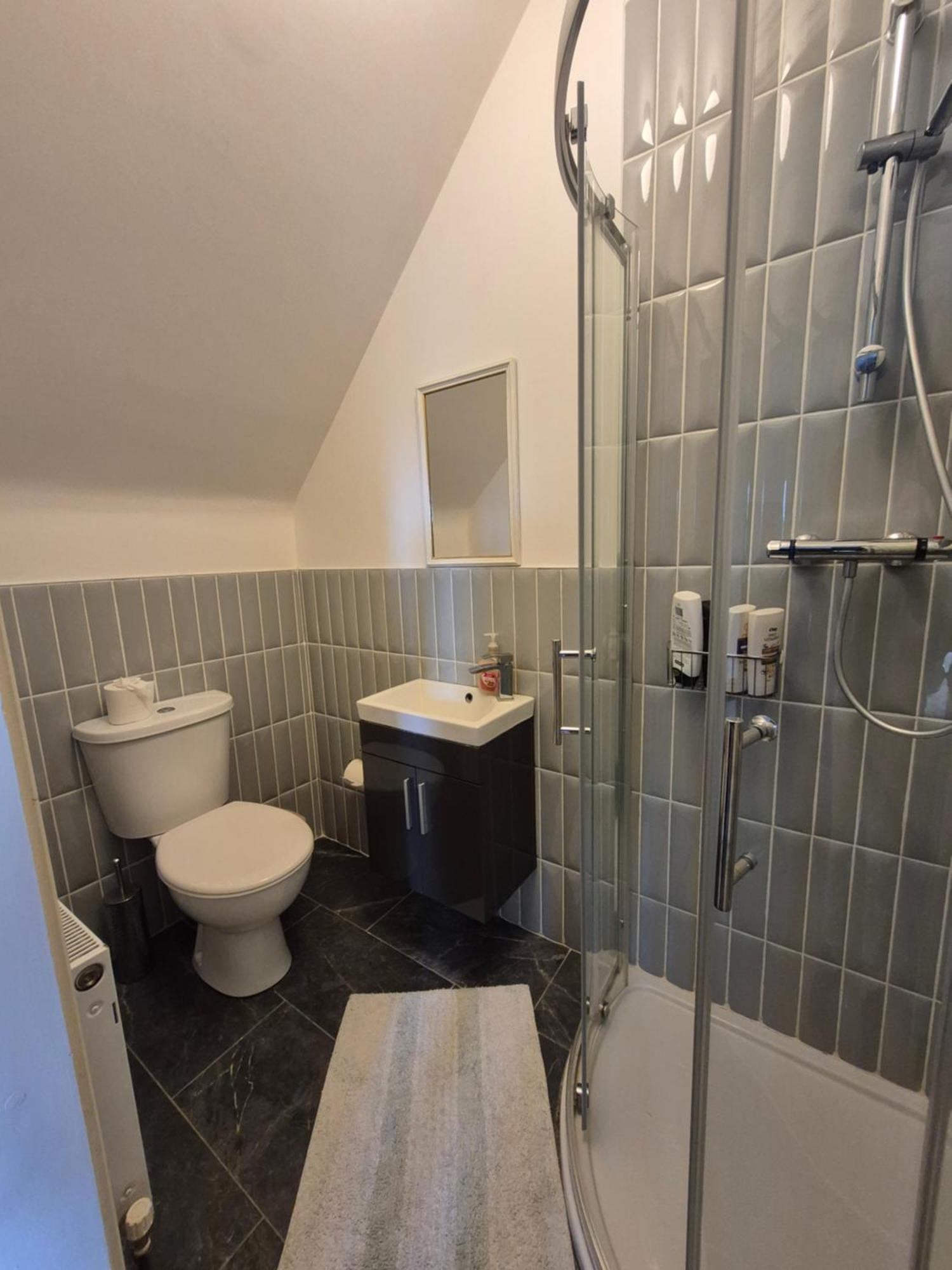 Ballinasloe Guest House In The Heart Of The Country Buitenkant foto